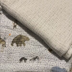 Little Unicorn baby swaddles x2